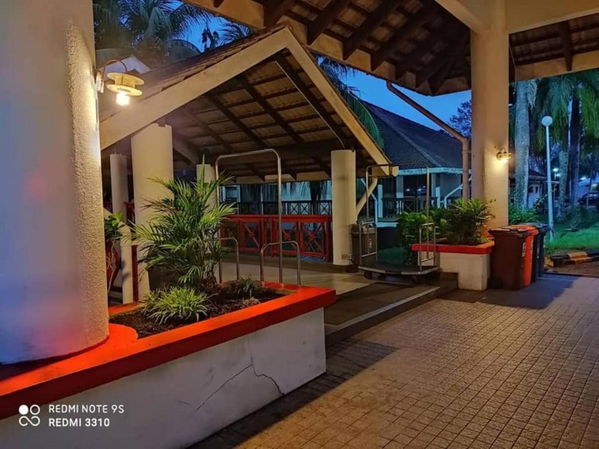 Hotel Felda Residence Sahabat Kampong Ateamu Eksteriør bilde